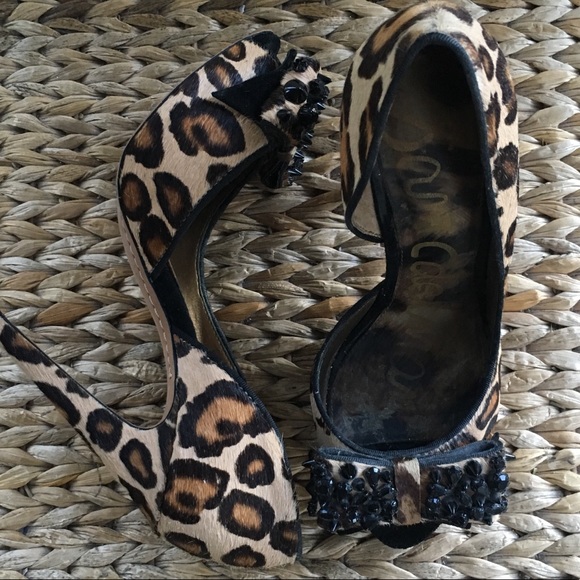 Sam Edelman - Lorna Spike Bow Peep Toe Pumps - Picture 7 of 8